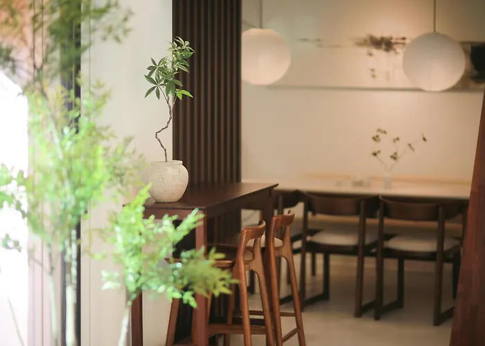 서촌 한옥 독채 #seochonhanok #privatehouse #10인 #4br2ba #경복궁역5분 #gyeongbokgung #북촌 #광화문 #인왕산 빌라 서울특별시
